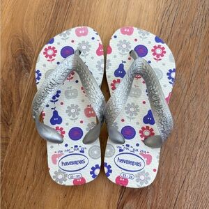 Havaianas Silver Sandals with Sparkly Straps